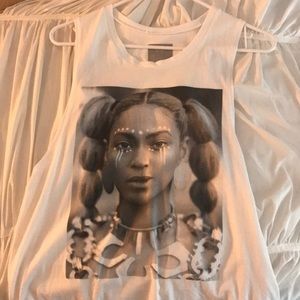 Beyonce muscle tee i got  at her show